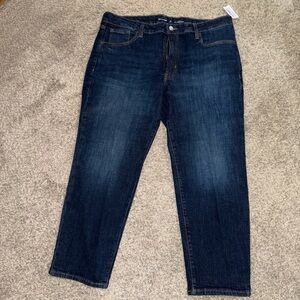 NWT Old Navy  Dark Blue Straight Jeans SHORT